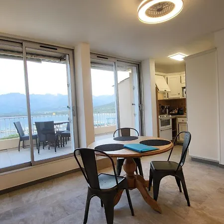 Apartment Sur La Baie, En Centre