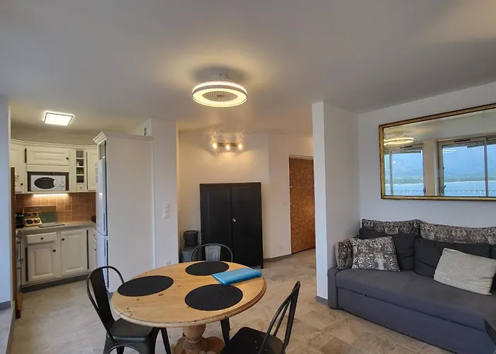 Sur La Baie, En Centre Apartment Calvi (Corsica)