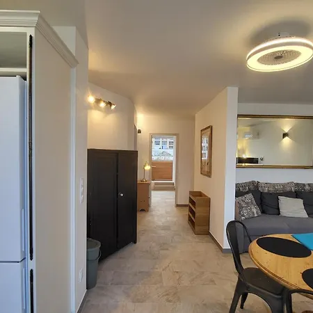 Sur La Baie, En Centre * 칼비