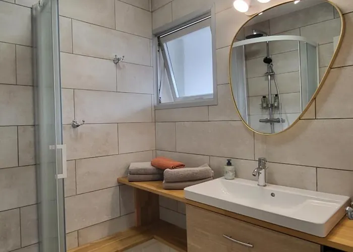 Apartamento Sur La Baie, En Centre *